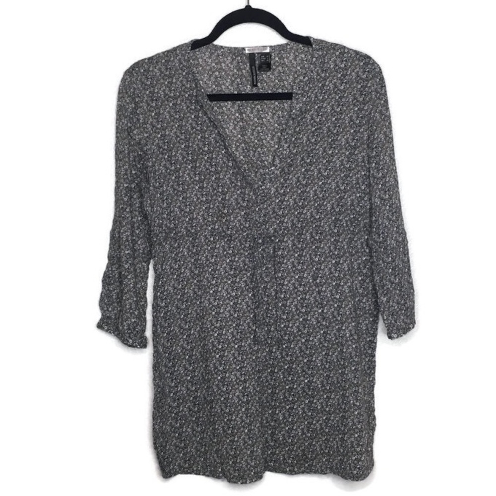 3/$20 Mango Basics Floral Blouse
